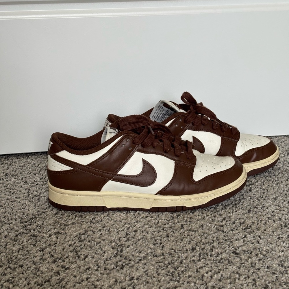 Nike Dunk Low - Brown and Cream